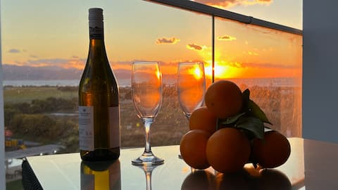 Sunny studio by the beach!