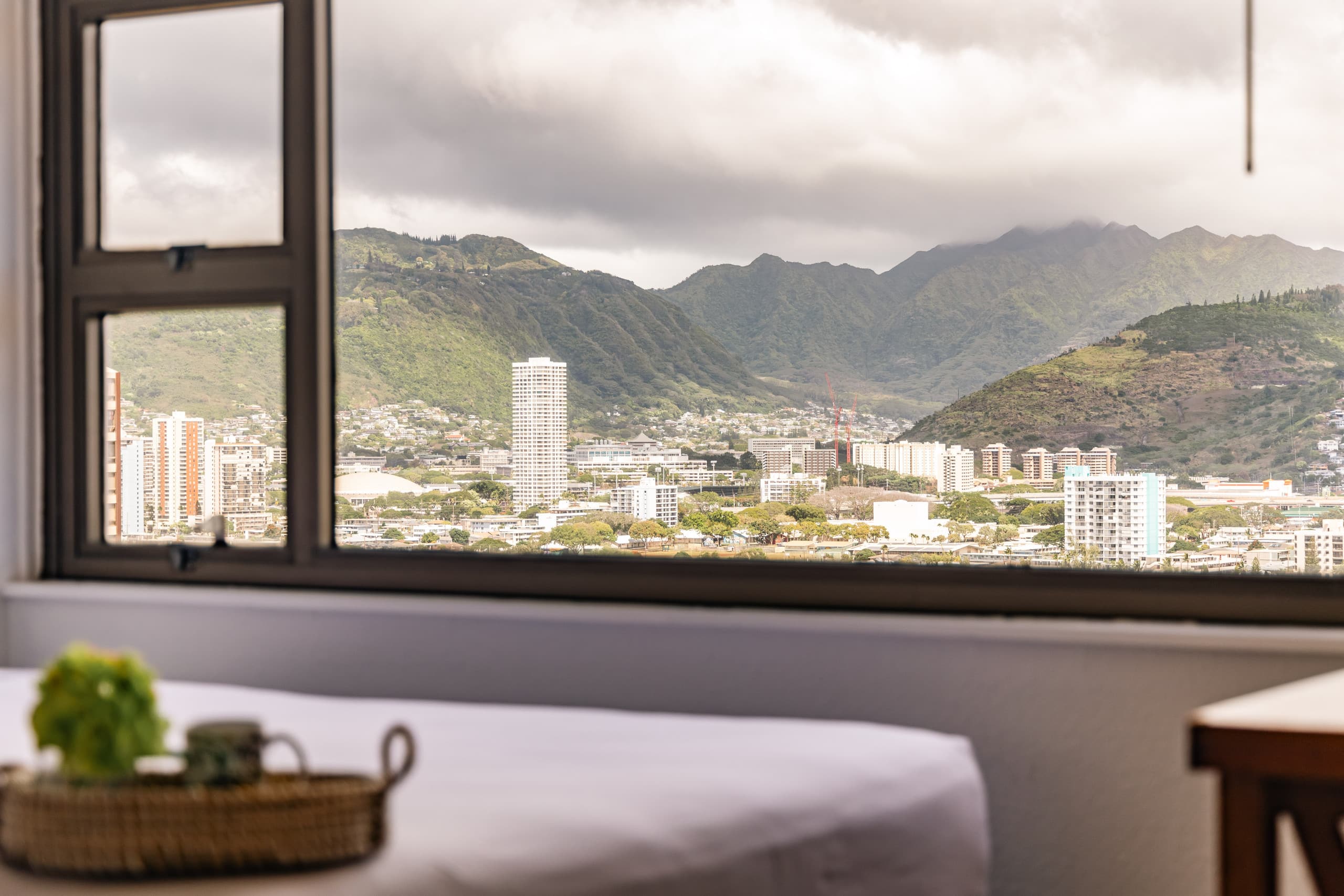Condo in Honolulu · ★4.79 · 1 bedroom · 2 beds · 1 private bath - Image 44