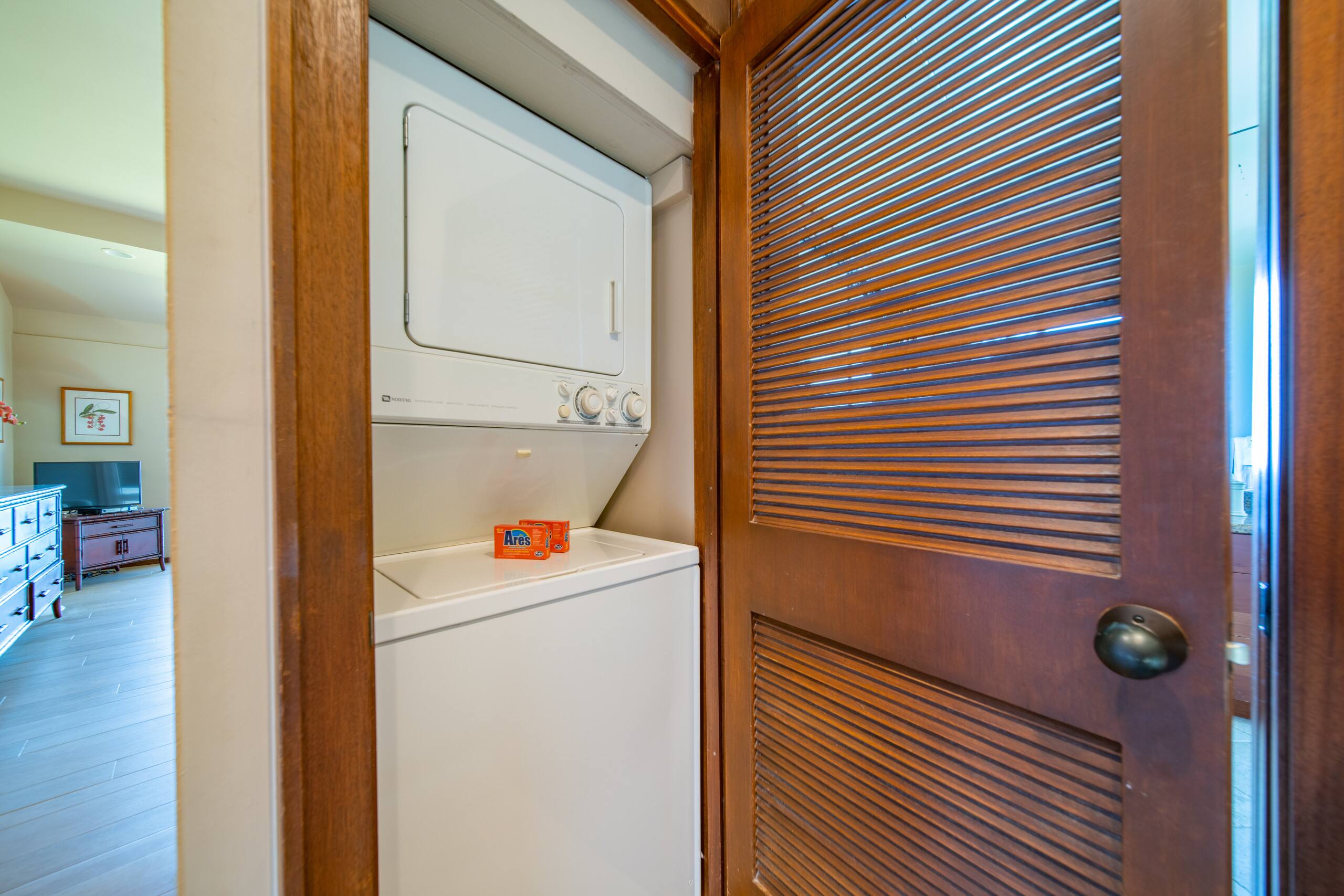 Condo in Lahaina · ★4.2 · 1 bedroom · 2 beds · 1 bath - Image 16