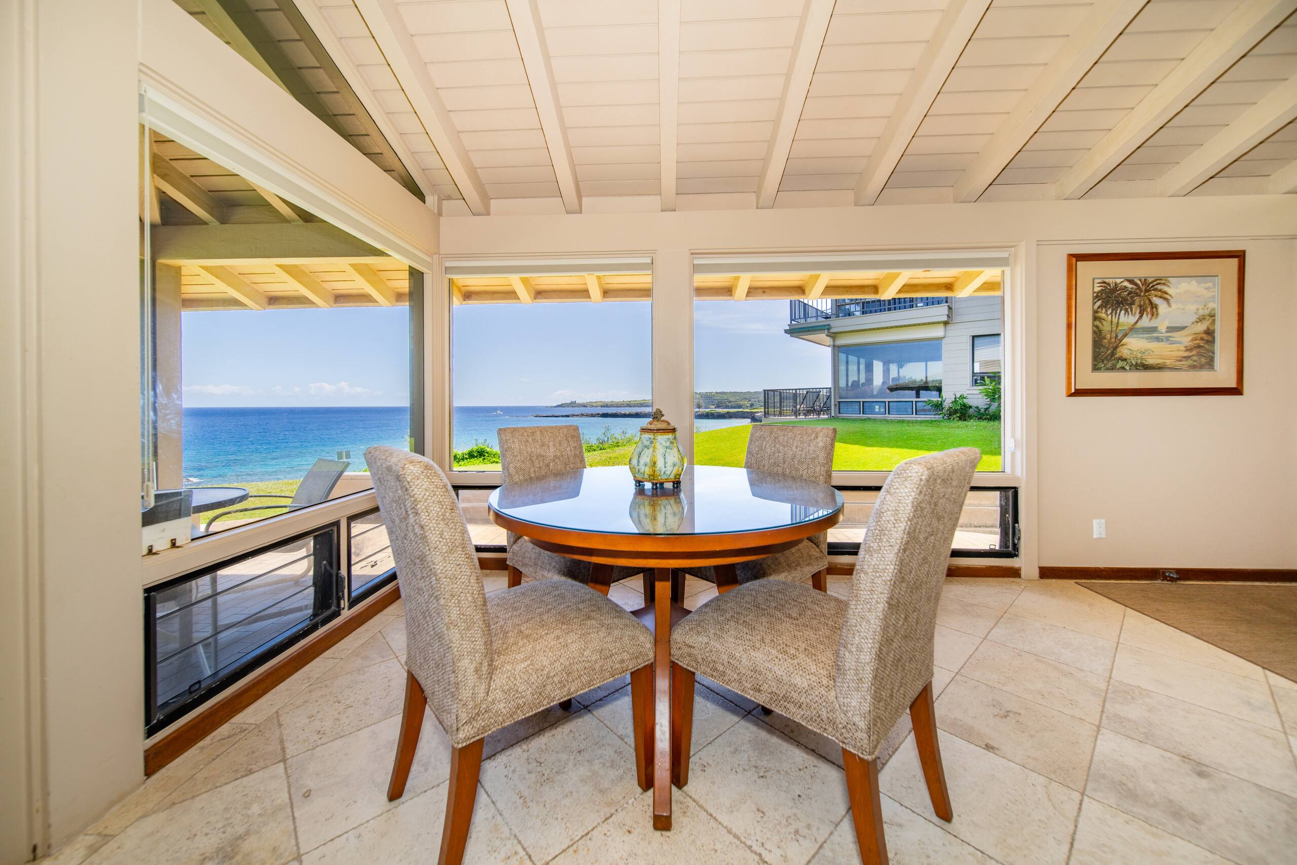 Condo in Lahaina · ★4.2 · 1 bedroom · 2 beds · 1 bath - Image 5