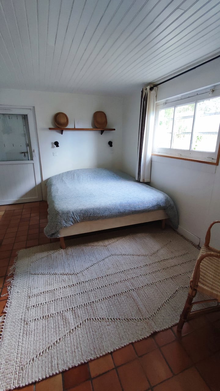 chambre du rez-de-chaussée