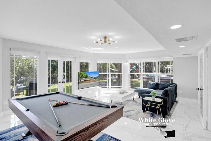 7BR New Pool w/Jacuzzi Gameroom Close to Beach gallery image 4