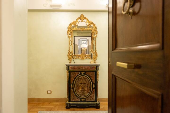 Rental In Rome – Elegant apt in the heart of Rome gallery image 3