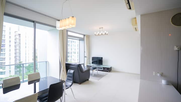Divine Dynasty | Botannia - Singapore