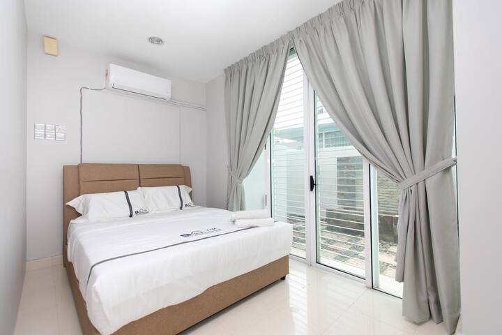 GG Homestay managed Airbnb listing 1