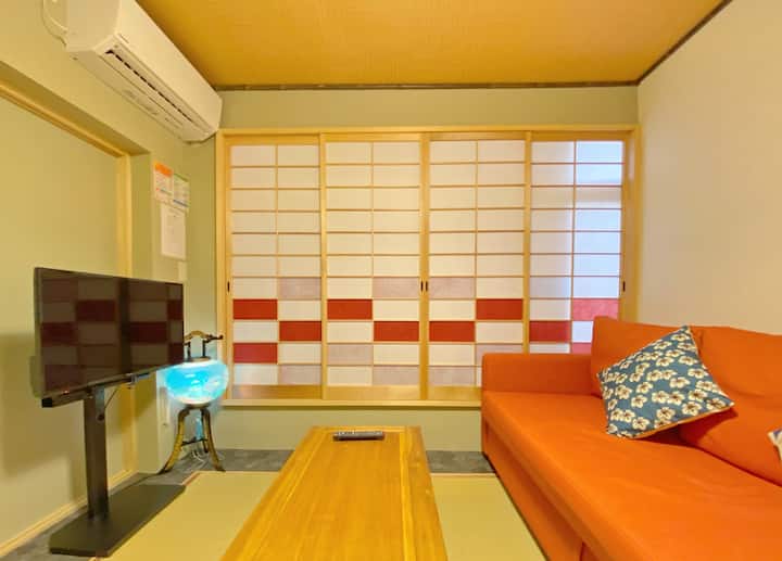 "small stay in Kyoto" cost-effective single-family cottage