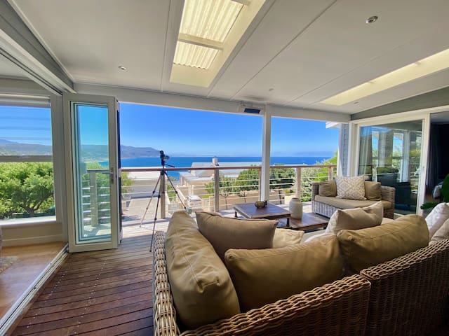 Panoramic Ocean & Mountain Views on Victory Way