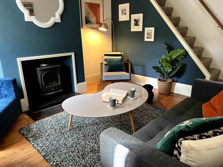 Seaside Cottage Houses for Rent in West Sussex, England, United