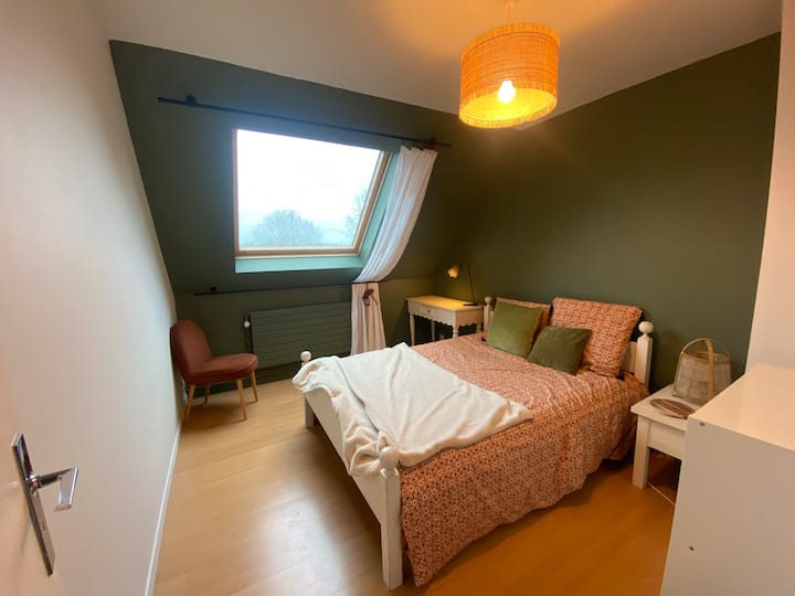 Საძინებელი 3 -  საწოლი 140 ზემოთ