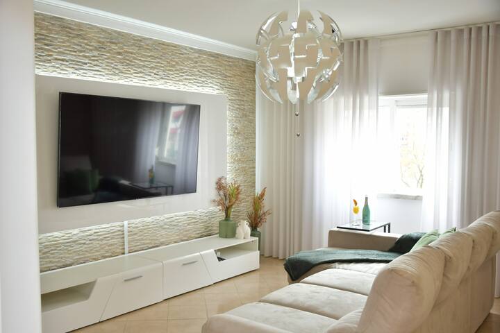 Luxury 3 bedroom apartment 1