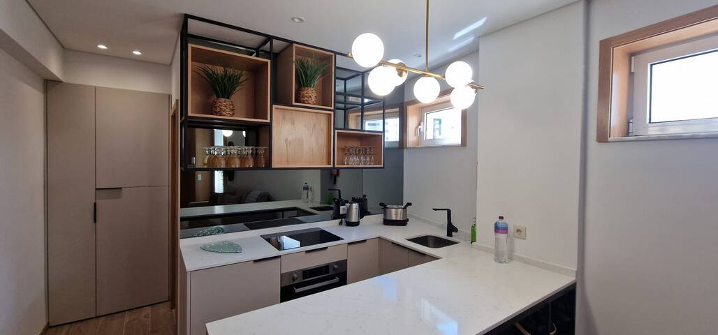 Alma Invicta Alegria II gallery image 5