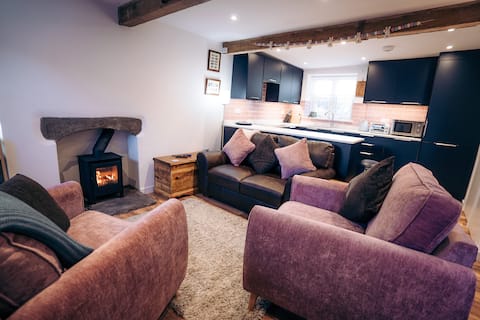 Flintergill View - 2 bathrooms & a super king bed