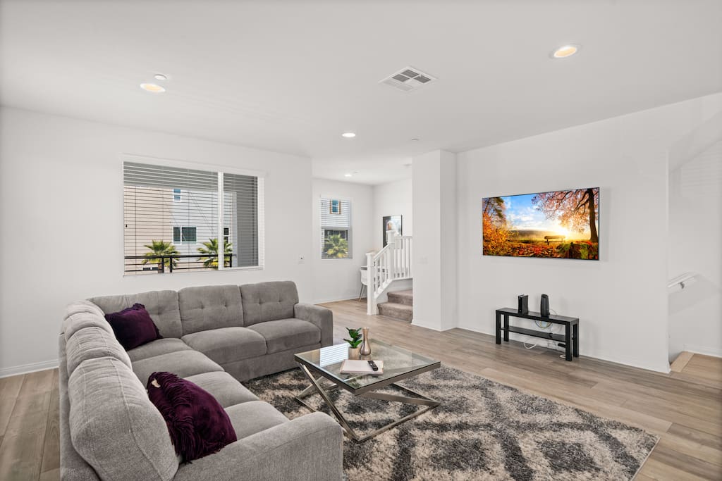 Airbnb Central Orange County New House!