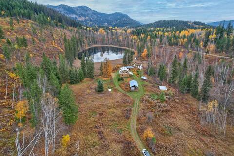 Cabin on Private 8-acre Lake