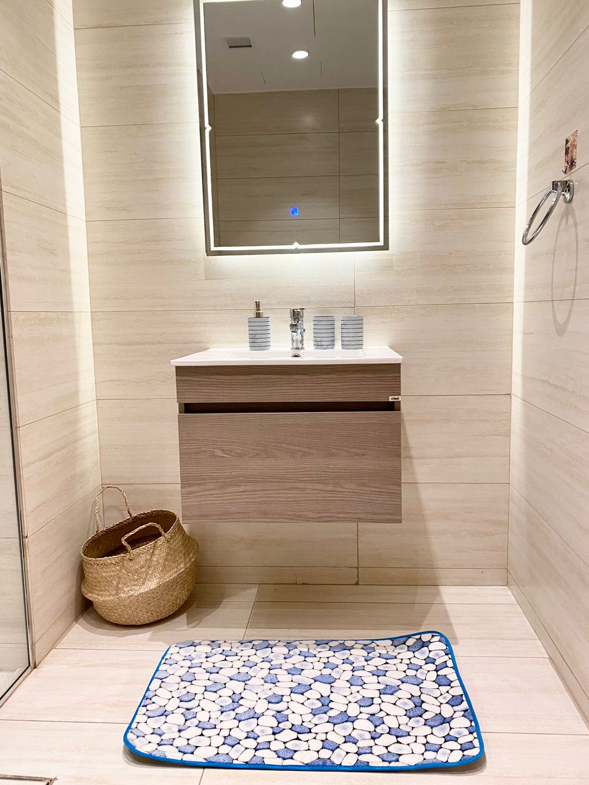 Cozy Studio in Damac Tower photo 7