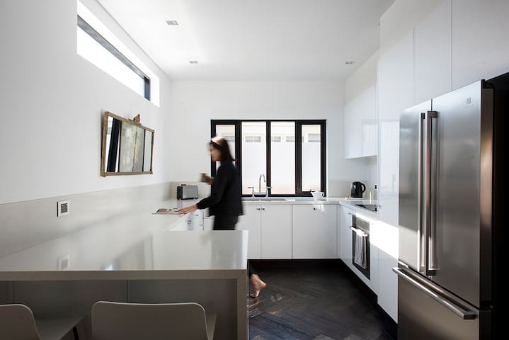 Charming Battery Point Cottage gallery image 4