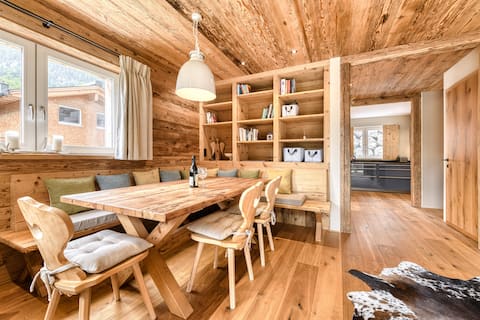 Arlberg Chalets-Chalet Royal