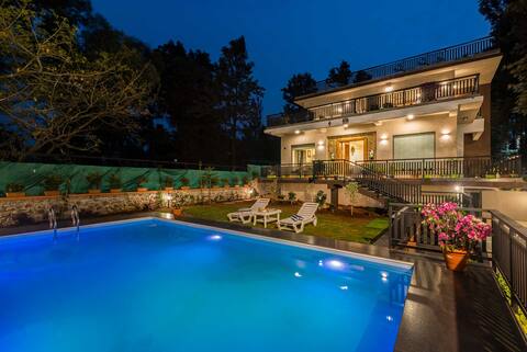 StayVista at Peace Paradise w/BBQ, Pool, Bonfire