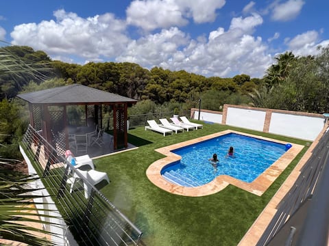 Apartment with private pool