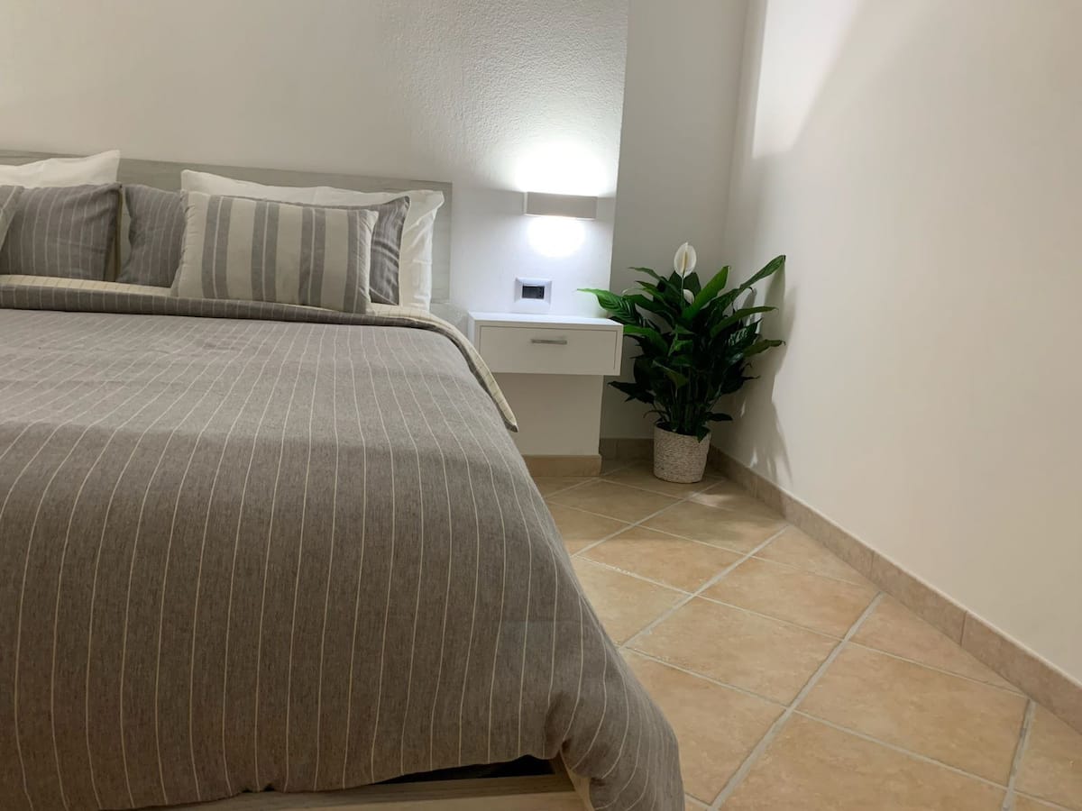 [Loft Comodo ed Elegante] • Wi-Fi e Parcheggio foto 15