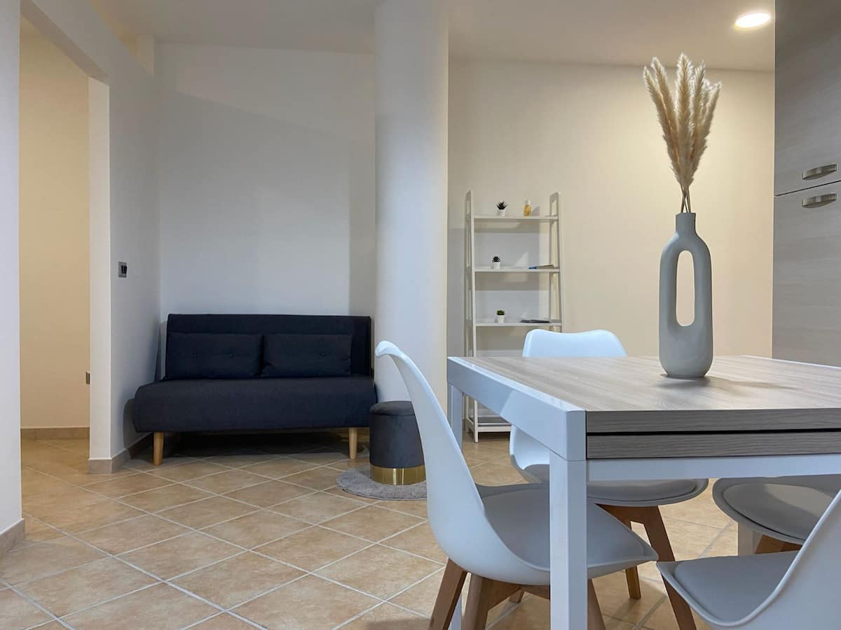[Loft Comodo ed Elegante] • Wi-Fi e Parcheggio foto 3