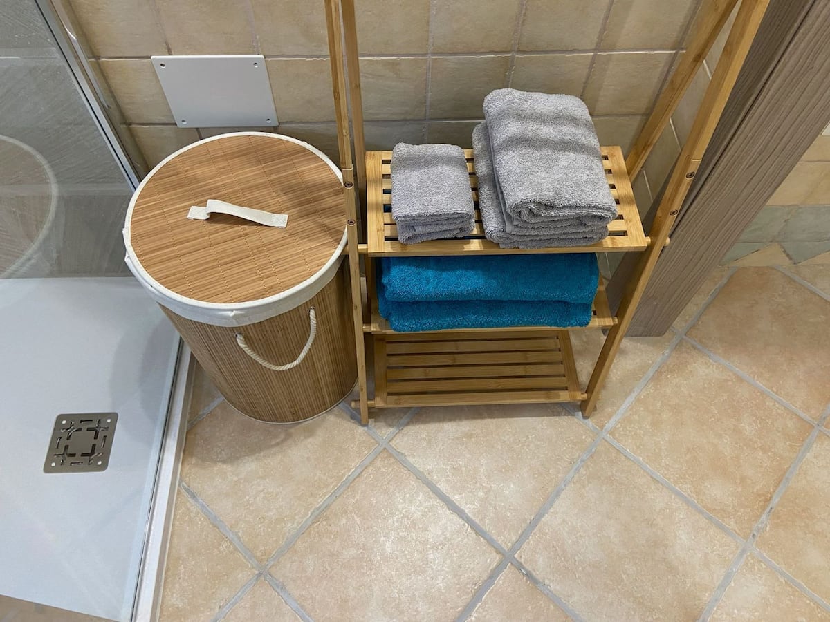[Loft Comodo ed Elegante] • Wi-Fi e Parcheggio foto 24