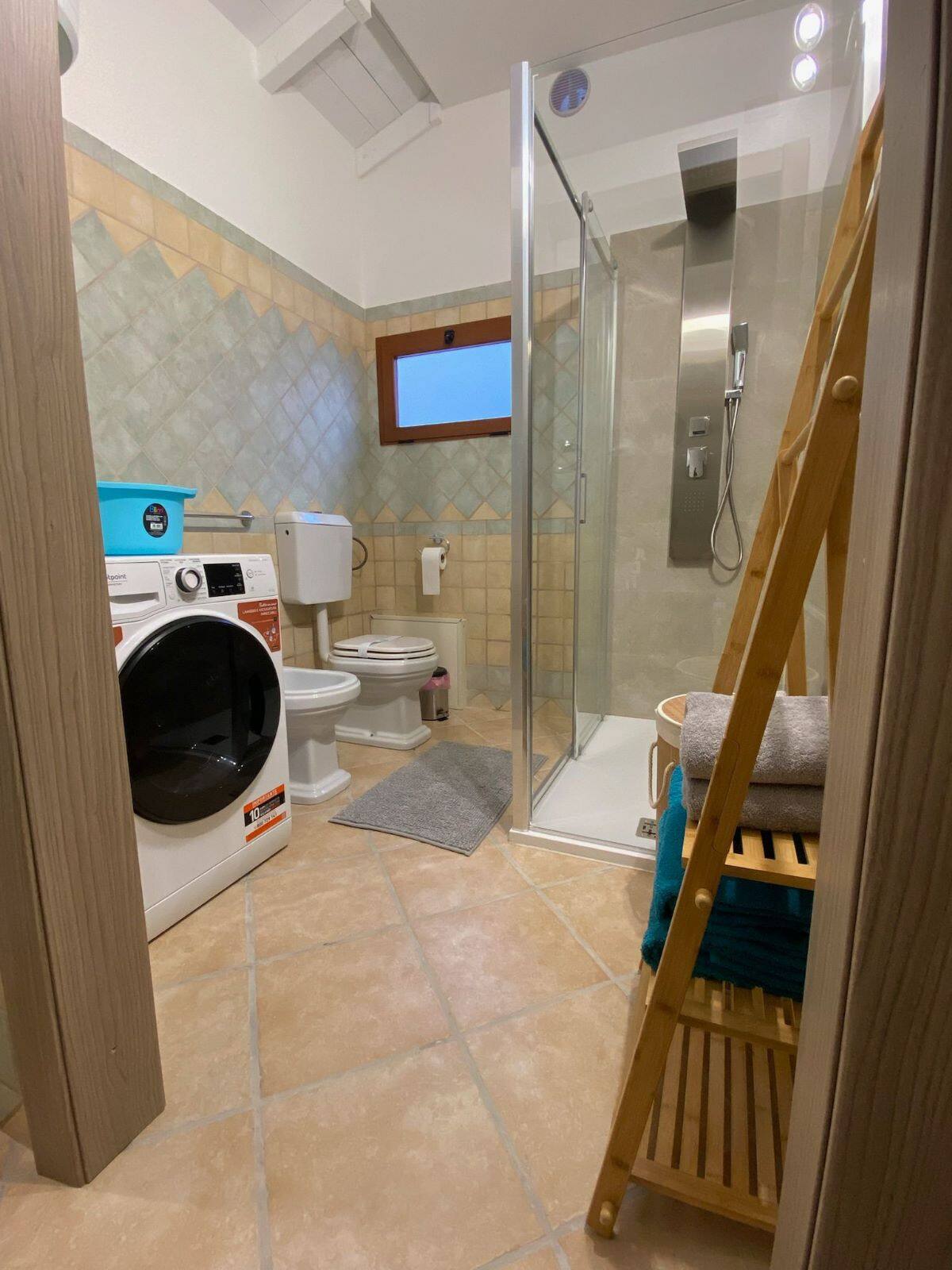 [Loft Comodo ed Elegante] • Wi-Fi e Parcheggio foto 23