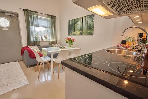 Mezzanine (3-4 p)  40 square meters in 2 levels