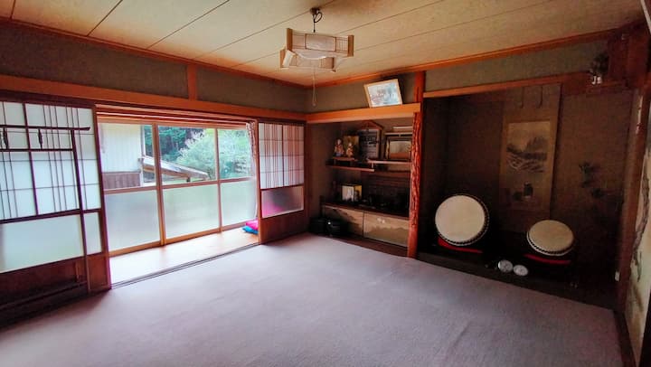 Accommodation room There is a sunny edge