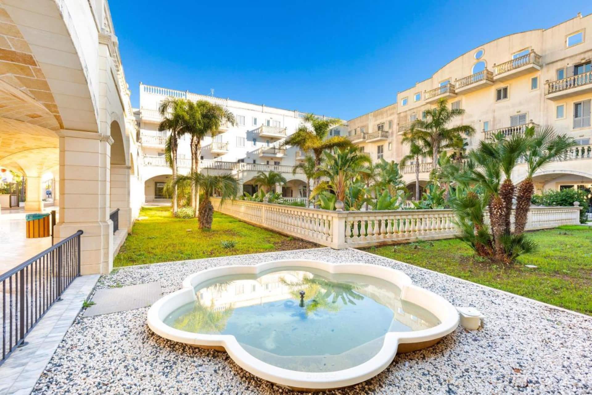 Luxury Duplex 2 Bedrooms - N21 - VisVacanze