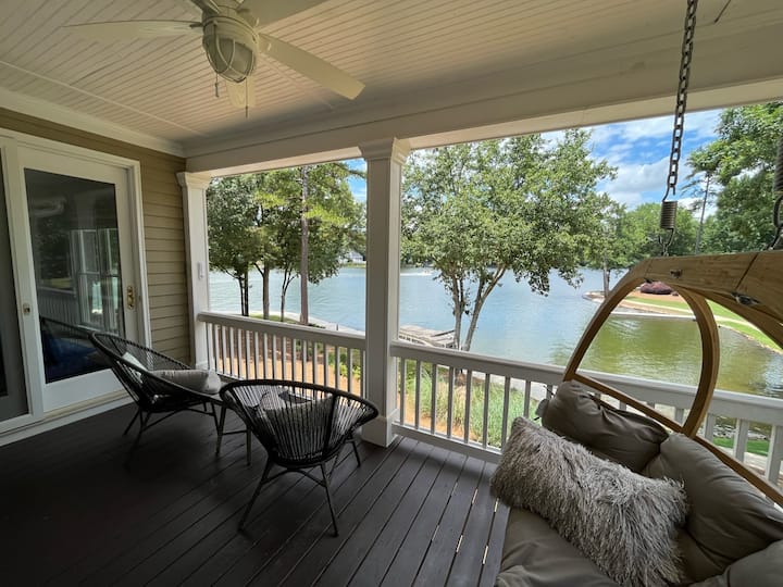 Direct Lakefront Home w/ Dock – Near The Masters