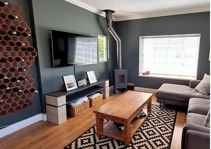 Spacious family home from home gallery image 4