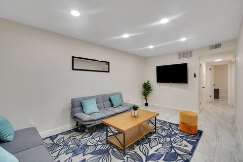 Central Marysville 2BR condo