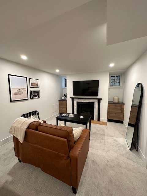 Successful Airbnb property: New + Walkable Guest Suite! in Congress Park