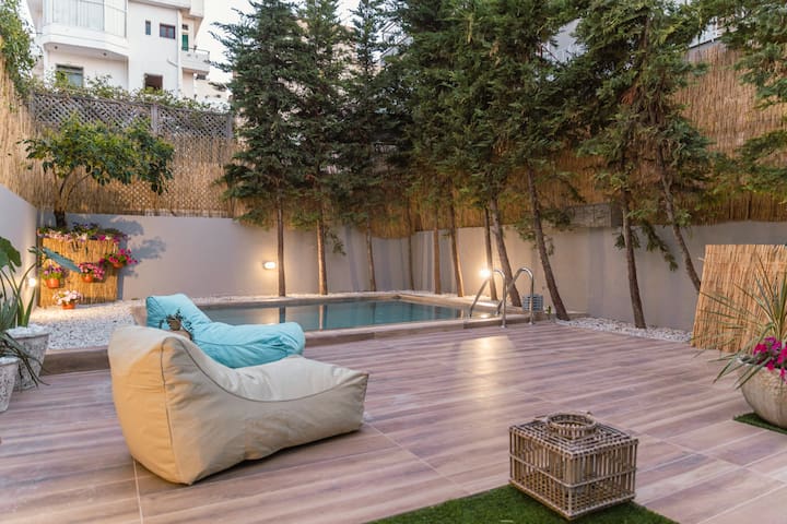 G&M Luxury Residence with pool