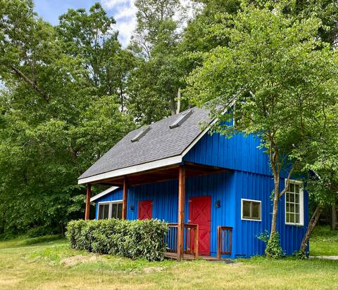 Pinecone Cottage