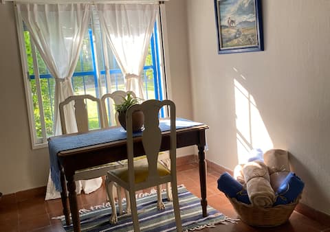 Airbnb con mejor rendimiento: The Bells at Comfy Cozy Cute Cottage en Departamento Punilla