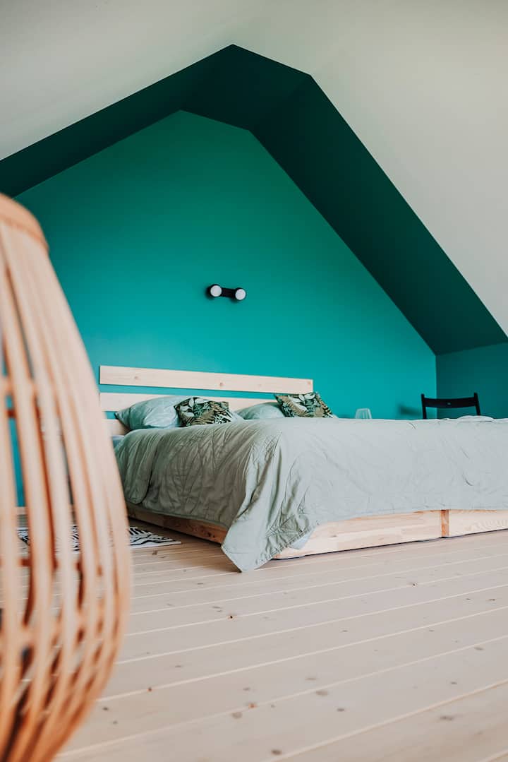 Sypialnia na antresoli