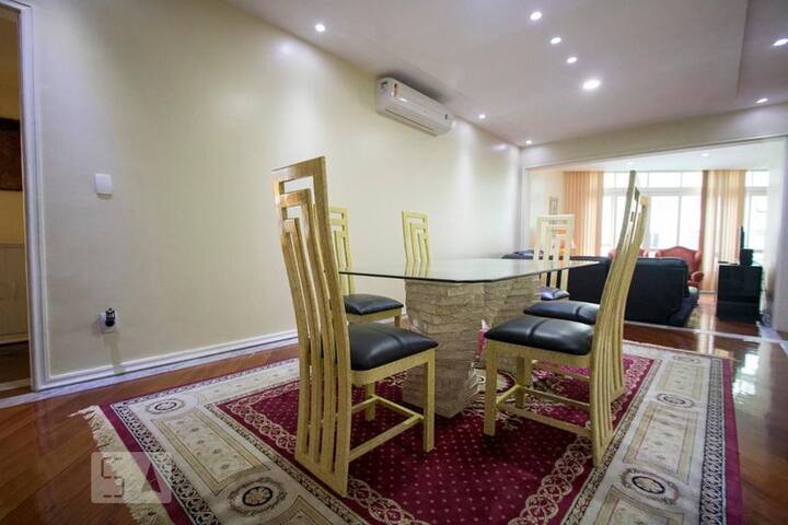 Classe e Conforto em Copacabana gallery image 3