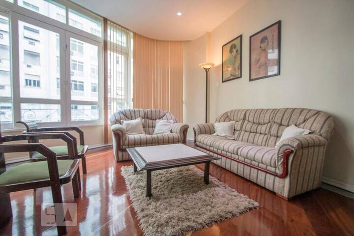 Classe e Conforto em Copacabana gallery image 2