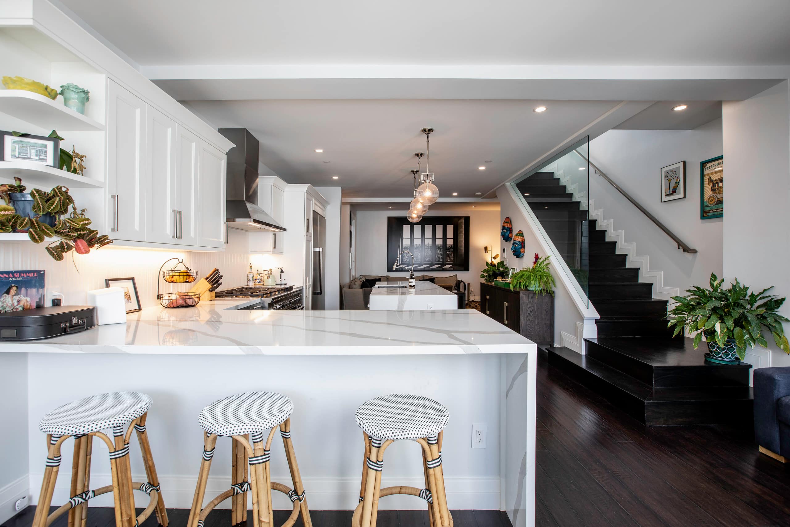 Home in San Francisco · ★4.88 · 3 bedrooms · 3 beds · 2 baths - Image 12