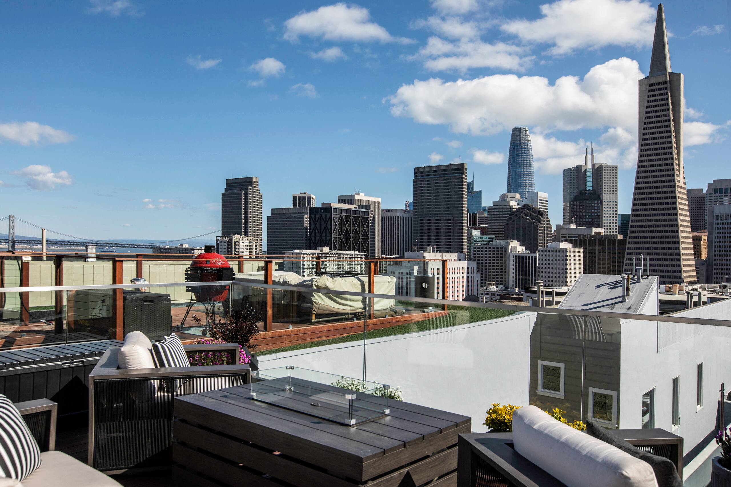 Home in San Francisco · ★4.88 · 3 bedrooms · 3 beds · 2 baths - Image 40