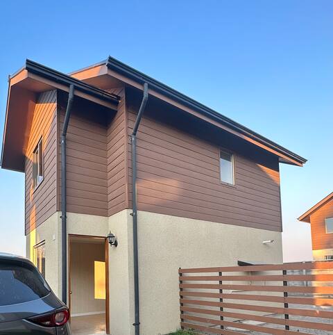 New house in a gated community with 3 bedrooms