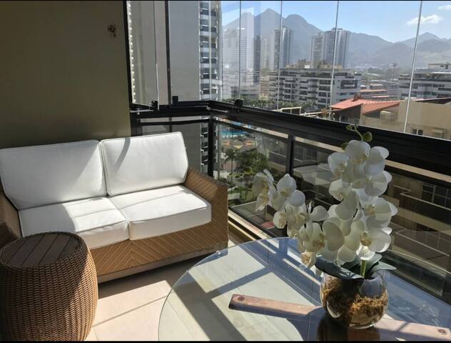 Apê Família na Praia da Barra gallery image 4