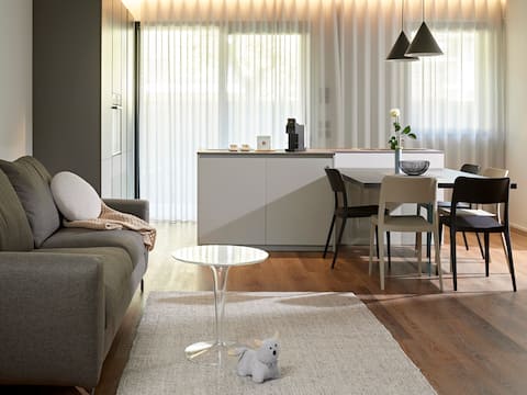 Annuncio Airbnb popolare: Civico 65 Garda Holiday 03 a Arco