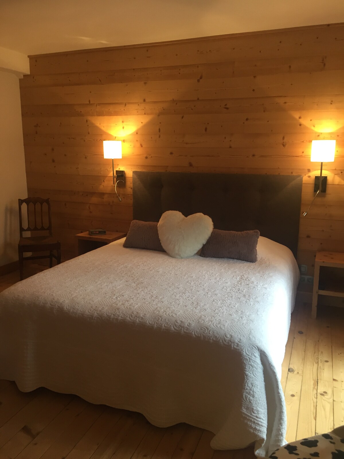 ห้องนอน 1 เตียง 160
