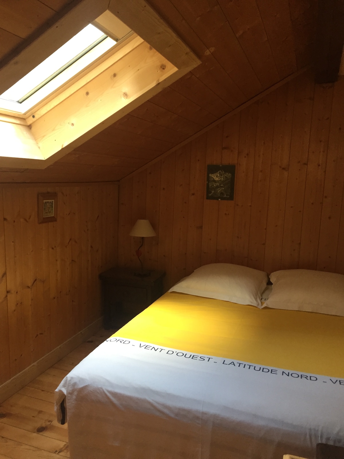 Chambre 3 ลิตร 140