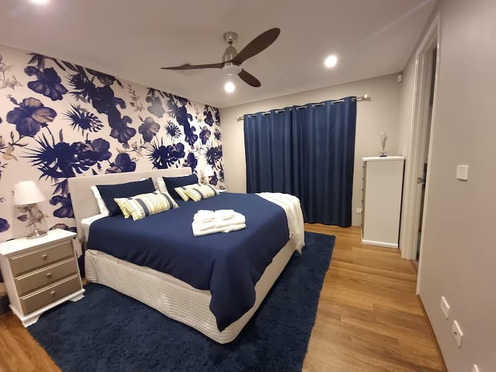 Cómoda cama tamaño king