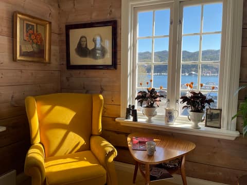 Gardener's apartment with parking and fjord view.