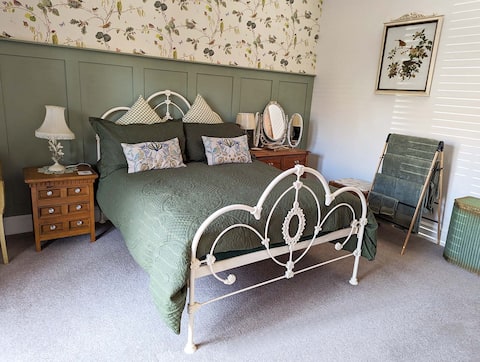 Highfield Lodge Historic Retreat